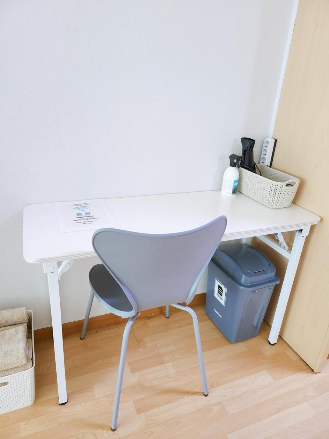 Hongdae Cleanhouse Hotel Seoul Ngoại thất bức ảnh